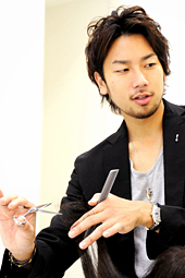 スタイリスト:齋藤 勇磨