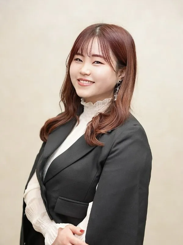 スタイリスト　島村 美咲