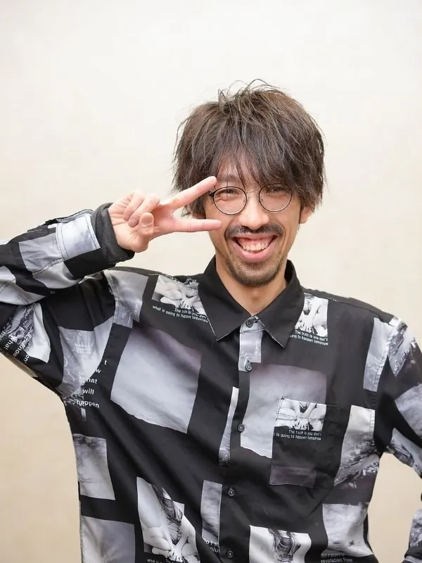 フェロー　鈴木健太郎