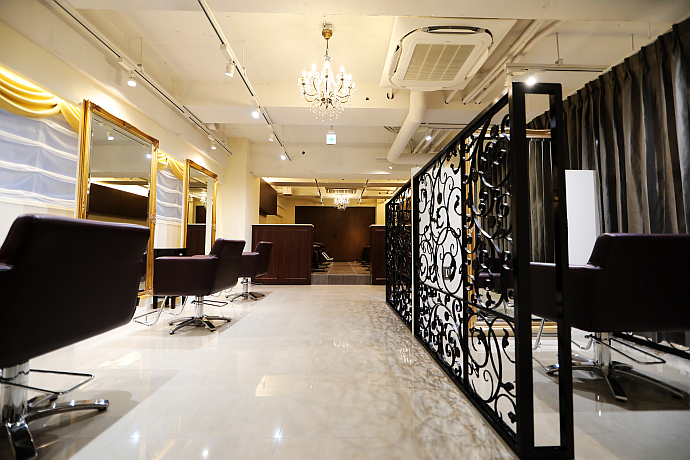 hairsalon de LUMIC店内画像01